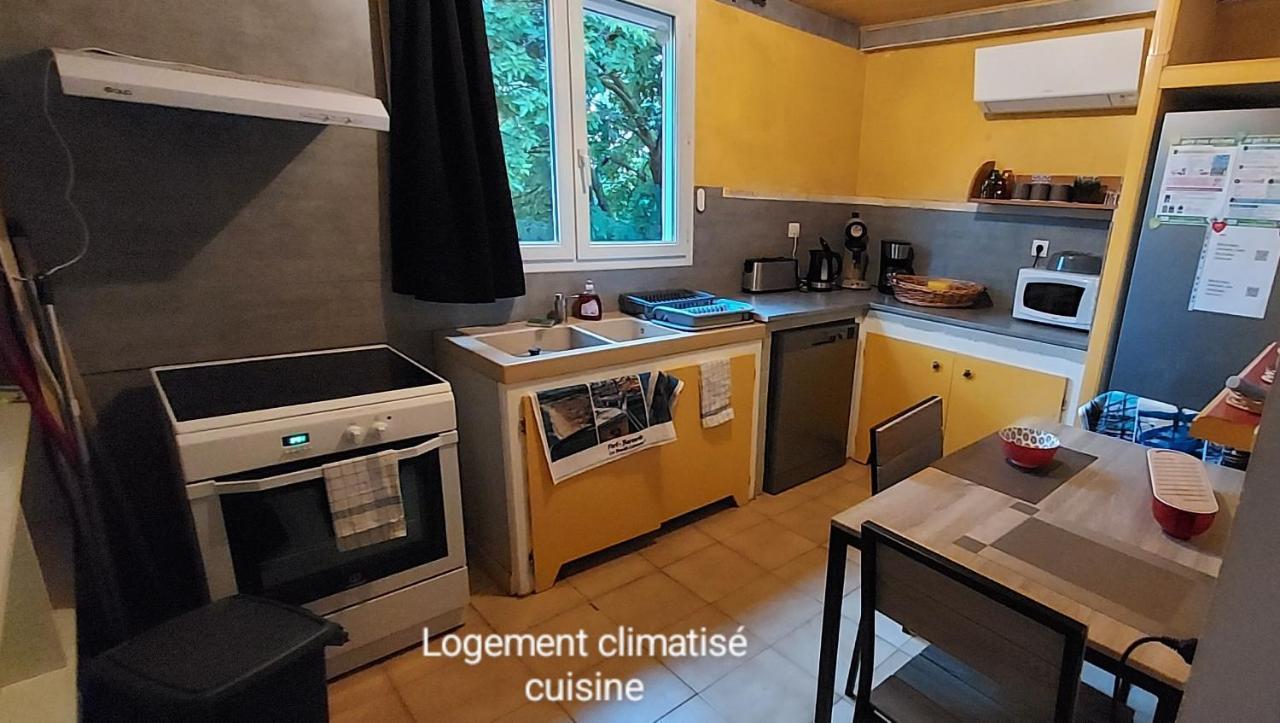 Le Barcares Logement Climatise Pour 6 Personnes, Draps Et Serviettes Non Fournis Air-Conditioned Accommodation For 6 People, Sheets And Towels Not Provided Alojamiento Con Aire Acondicionado Para 6 Personas, Sabanas Y Toallas No Incluidas エクステリア 写真