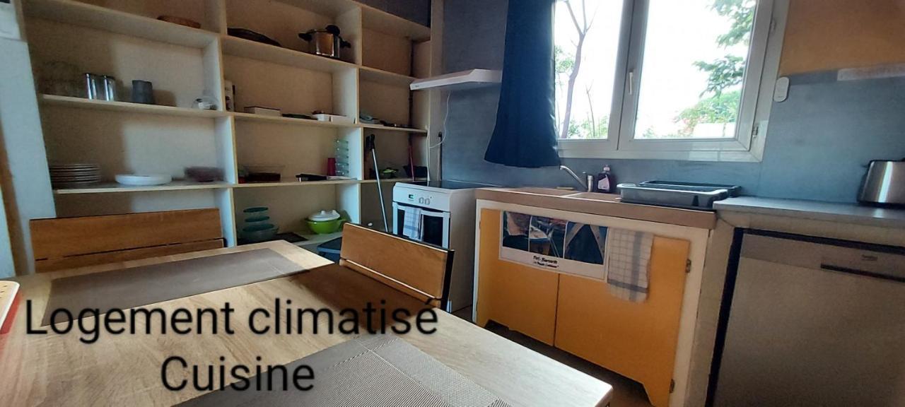 Le Barcares Logement Climatise Pour 6 Personnes, Draps Et Serviettes Non Fournis Air-Conditioned Accommodation For 6 People, Sheets And Towels Not Provided Alojamiento Con Aire Acondicionado Para 6 Personas, Sabanas Y Toallas No Incluidas エクステリア 写真