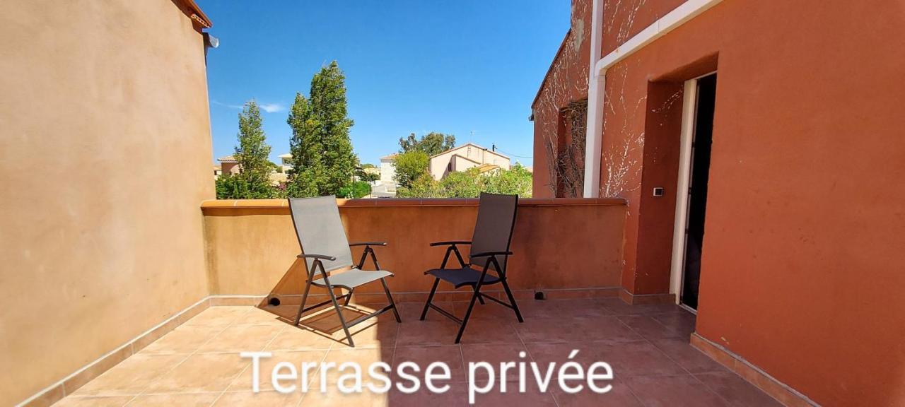 Le Barcares Logement Climatise Pour 6 Personnes, Draps Et Serviettes Non Fournis Air-Conditioned Accommodation For 6 People, Sheets And Towels Not Provided Alojamiento Con Aire Acondicionado Para 6 Personas, Sabanas Y Toallas No Incluidas エクステリア 写真